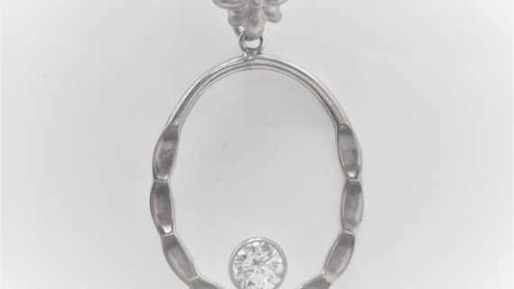 925 Sterling silver oval pendant with cubic zirconia Approx size  43mm x 27.5mm