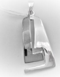 Black & white Rhodium plated 925 sterling silver pendant Approx size 34mm x 15.5mm