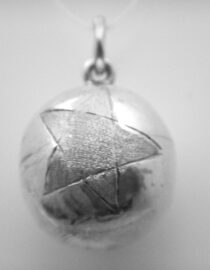 925 sterling silver harmony ball with  pentagram pattern   DIAM  19 MM