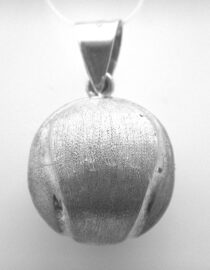 925 Sterling silver harmony ball with tennis ball pttern Approx size  21mm diam