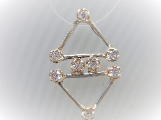 Rhodium plated 925 sterling silver handmade pendant with gold plating & set with ZC 29 X 18 MM