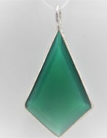 925 Sterling silver pendant with natural Green quartz Approx size   34MM X 18MM