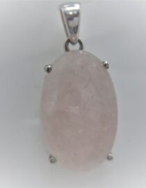 Rhodium plated 925 sterling silver oval pendant with natural Rose quartz Approx size  22mm x 14mm