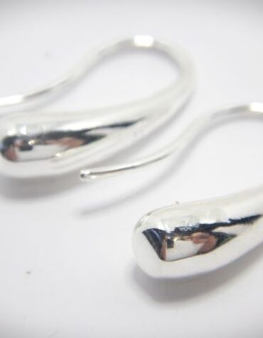 Earrings - teardrop shape