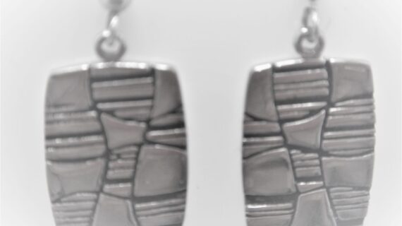 Black & White Rhodium plated 925 sterling silver concave earrings  Approx size  15mm diam