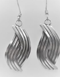 925 Sterling silver earrings  Approx size 37mm long