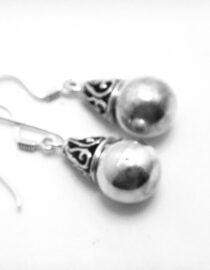 925 Sterling silver earrings with 10mm sterling silver balls Approx size  34mm long