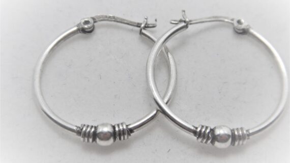 925 Sterling silver hoop earrings Approx size 25mm diam