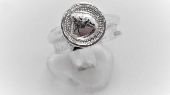 Rhodium plated 925 sterling silver ring Approx size  10.4mm diam