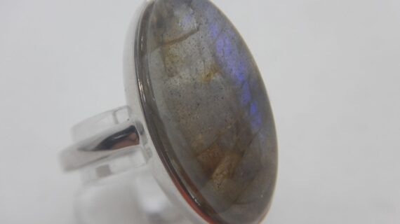 Rhodium plated 925 sterling silver ring set with natural Labradorite 23.75 X 12.4MM
