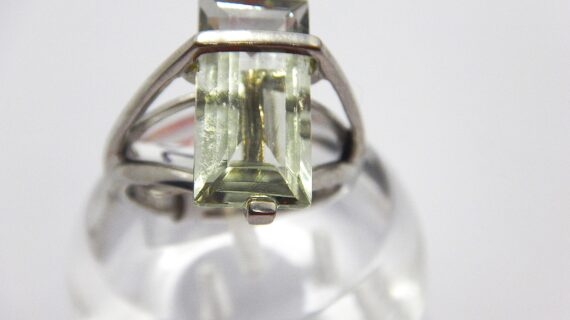 Natural green Amethyst ring set in Rhodium plated 925 sterling silver Approx Size : 16MM X 8MM