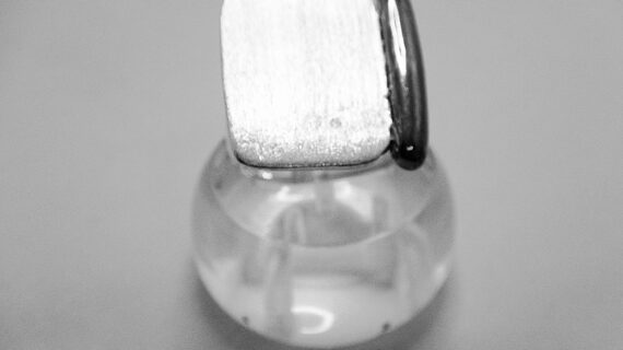 925 Sterling silver ring plated with black & white Rhodium 23 X 21.6MM