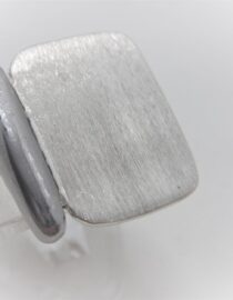 925 Sterling silver ring plated with black & white Rhodium 23 X 21.6MM