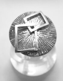 925 Sterling silver ring  29.5MM DIAM