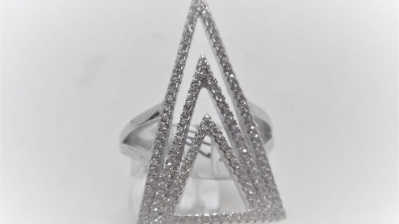 Rhodium plated 925 sterling silver ring set with CZ 17.0 X 28.15