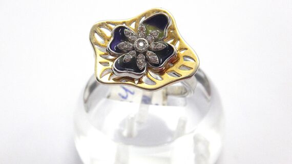 Rhodium plated 925 sterling silver ring with gold plating & enamel set with CZ 15.7 X 20.6MM