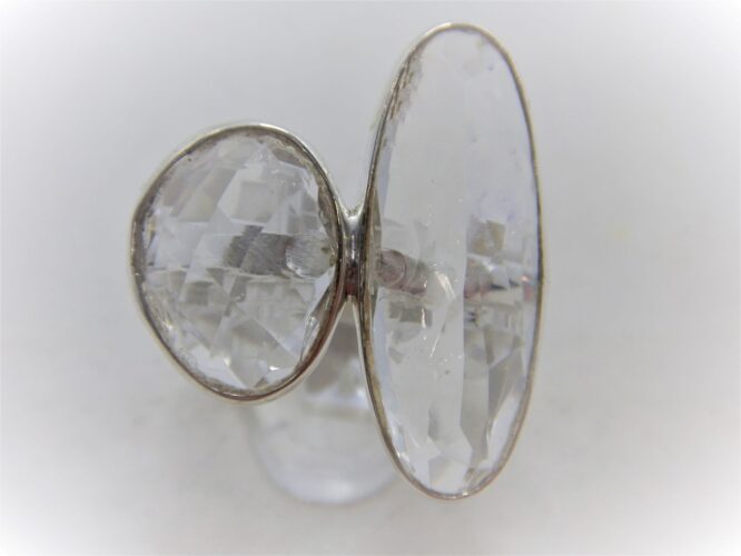 925 Sterling silver ring set with natural clear quartz 29 X 24.85MM