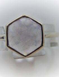Rhodium plated 925 sterling silver ring set with natural Rose quartz  DIAM 9.3MM