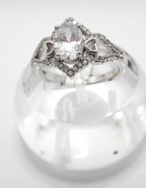 Rhodium plated 925 sterling silver ring set with CZ 13.3 X 6.0