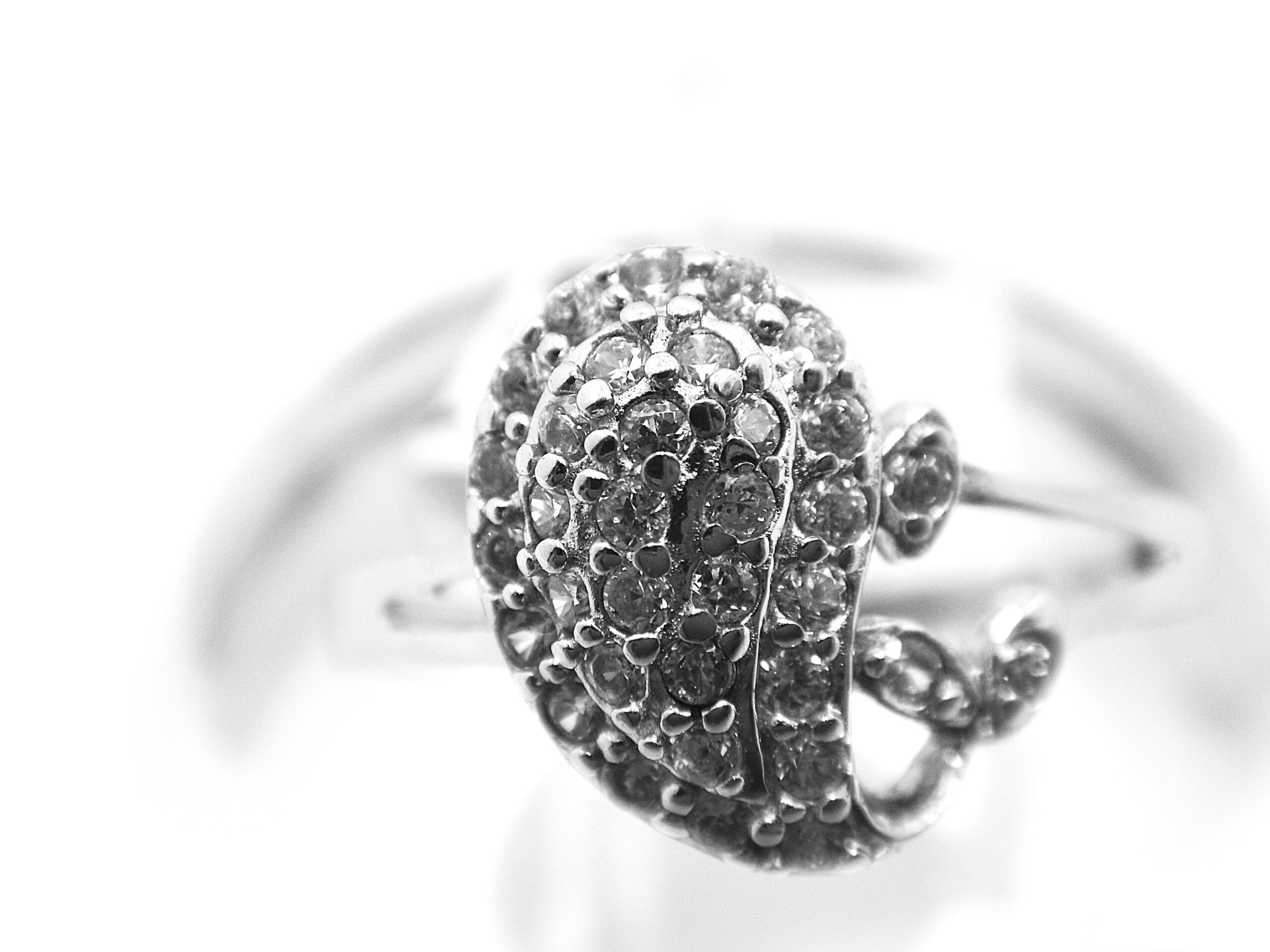 Rhodium plated 925 sterling silver ring set with CZ 11.6 X 9.1 MM