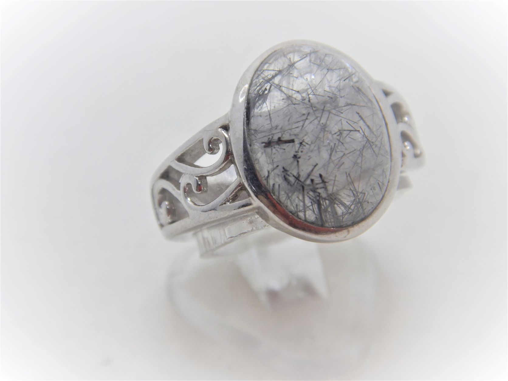 Rhodium plated sterling silver ring set with natural Rutile quartz 15.5 X 12.6MM