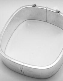 925 Sterling silver square hinged bangle Approx  20mm wide Approx size  60mm wide