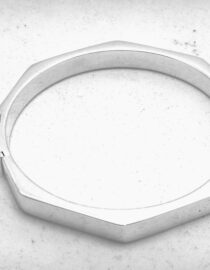 925 Sterling silver octagonal hinged bangle  Approx  7mm wide Approx size  60mm diam
