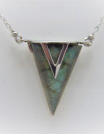 Rhodium plated 925 sterling silver necklace with natural Labradorite Approx size 20.6mm x 13mm x 50cm long