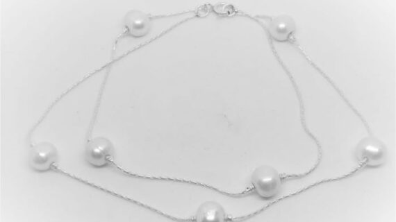 Rhodium plated chain set with 6 natural 8 MM freshwater pearls 50 CM