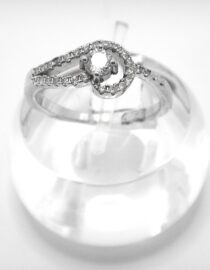 Rhodium plated 925 sterling silver ring set with CZ 8.0 X 16.0 MM